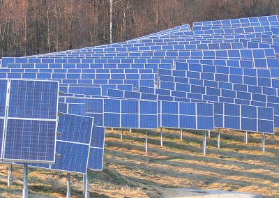 Fotovoltaická elektráreň Mokrá Lúka prevádzkovaná s využitím služieb spoločností HTEnergy a HTMAS.